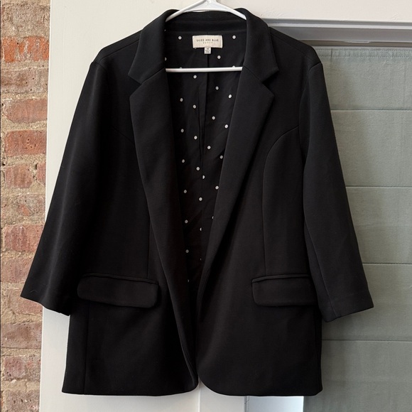 Skies Are Blue Jackets & Blazers - Skies Are Blue Black Tailored Women's Blazer